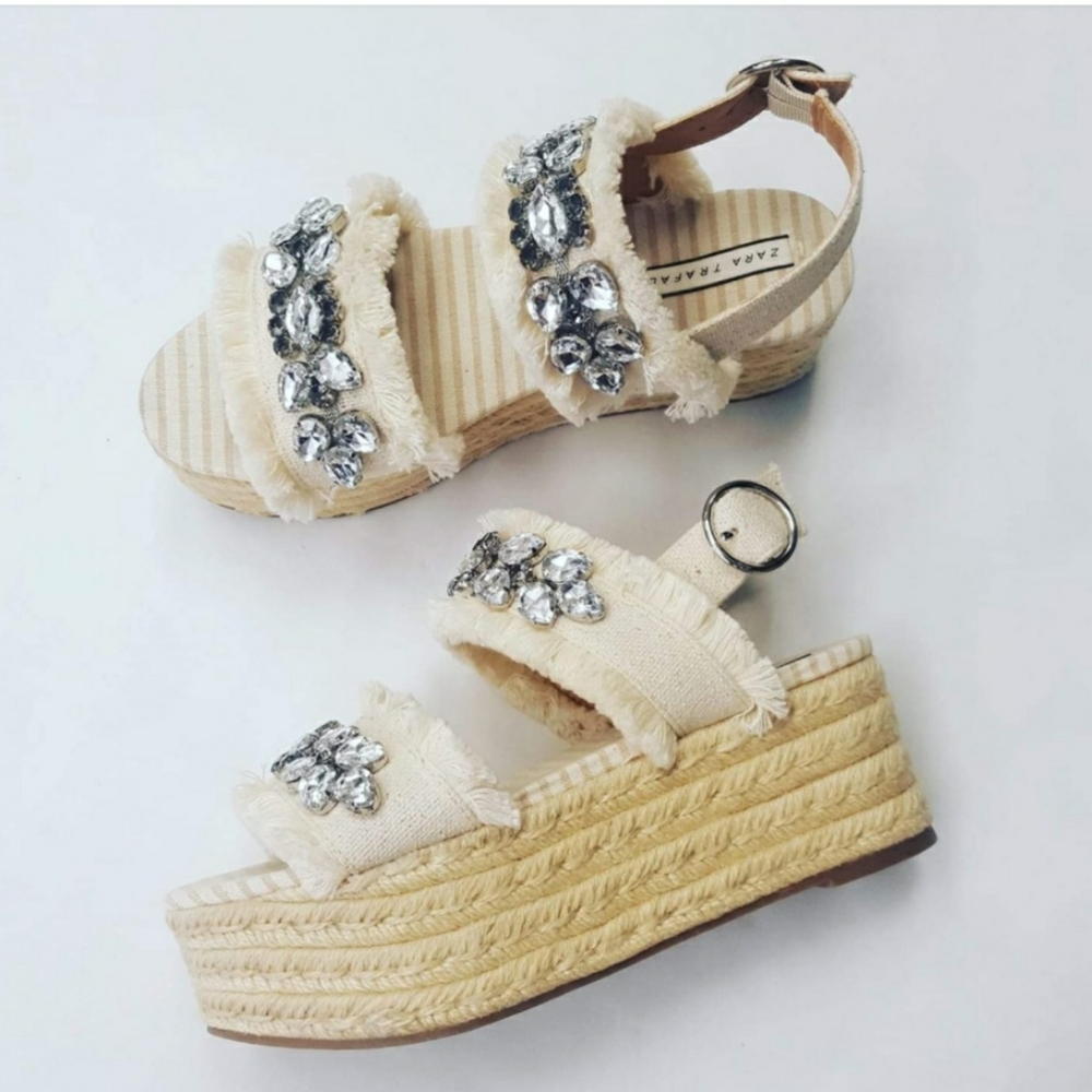 Zara Trafaluc wedged sandals